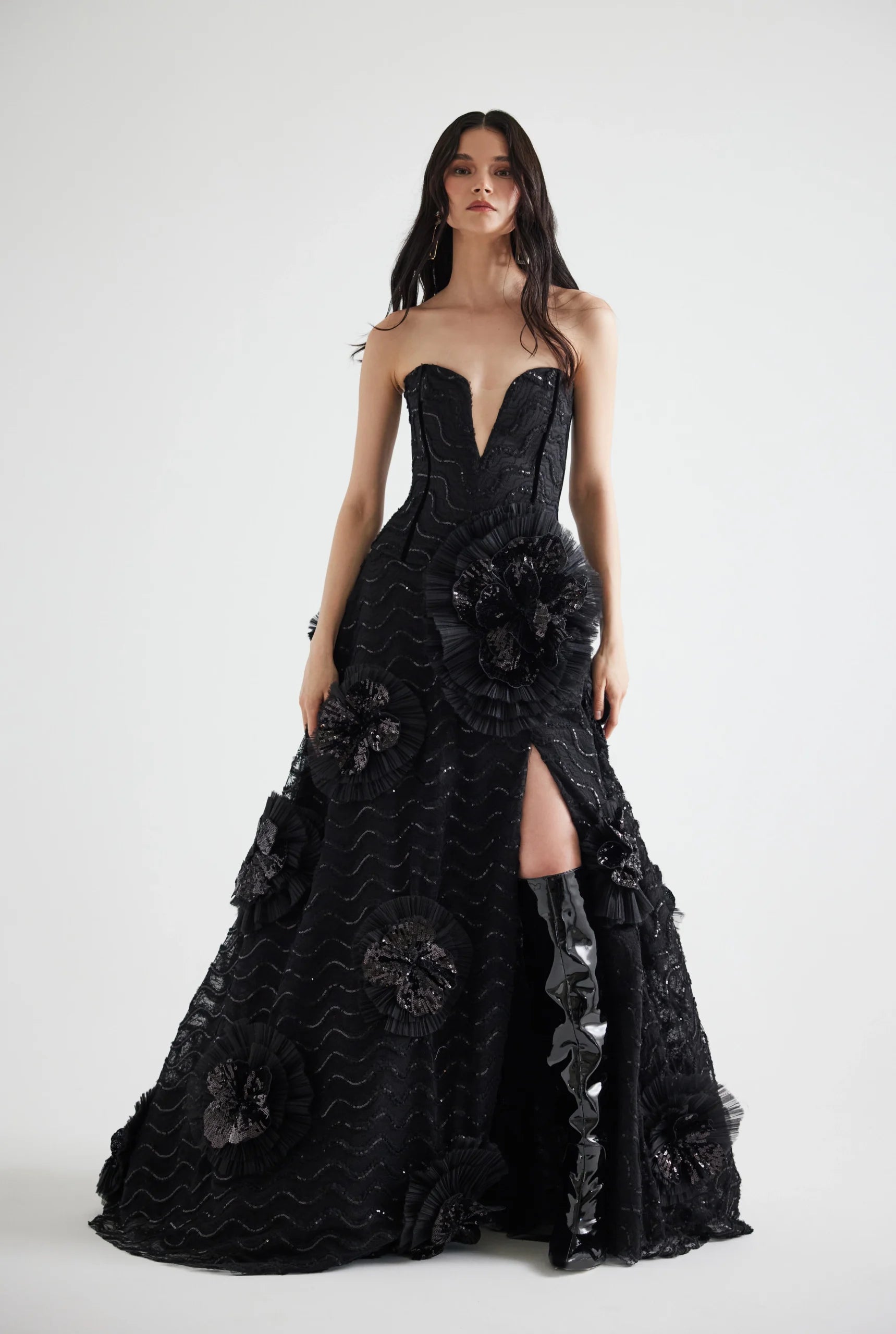 3D Lace Ruffled Strapless Dress