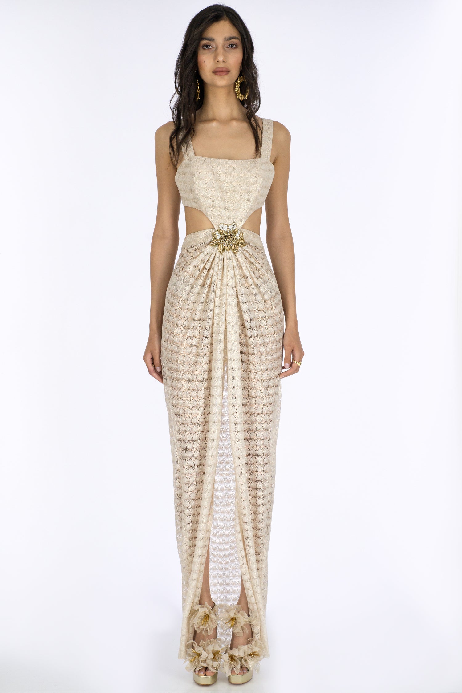 POEMA OPEN BACK PARTY FRONT DETAIL