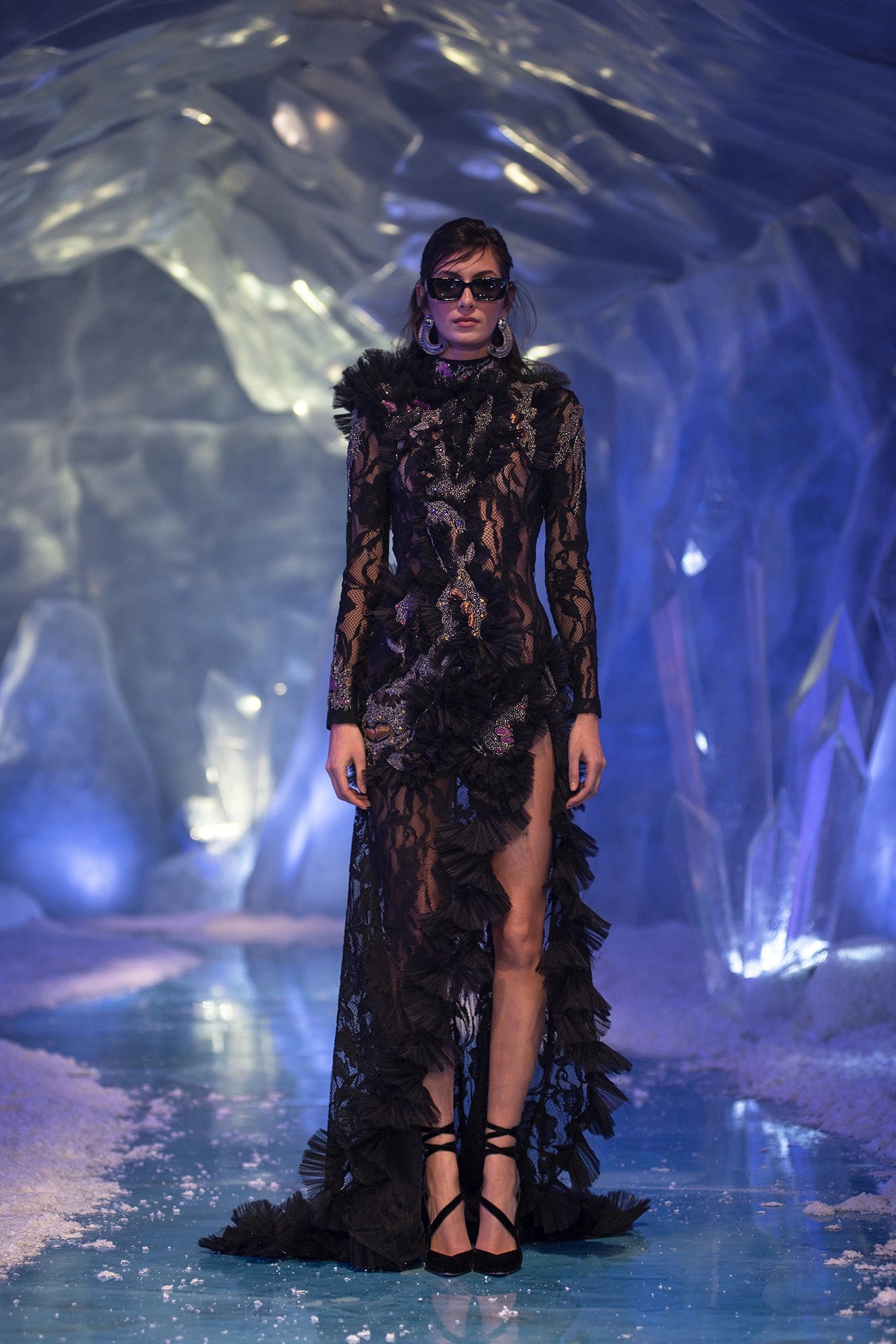 Cut-Out Detailed Embellished Lace Dress