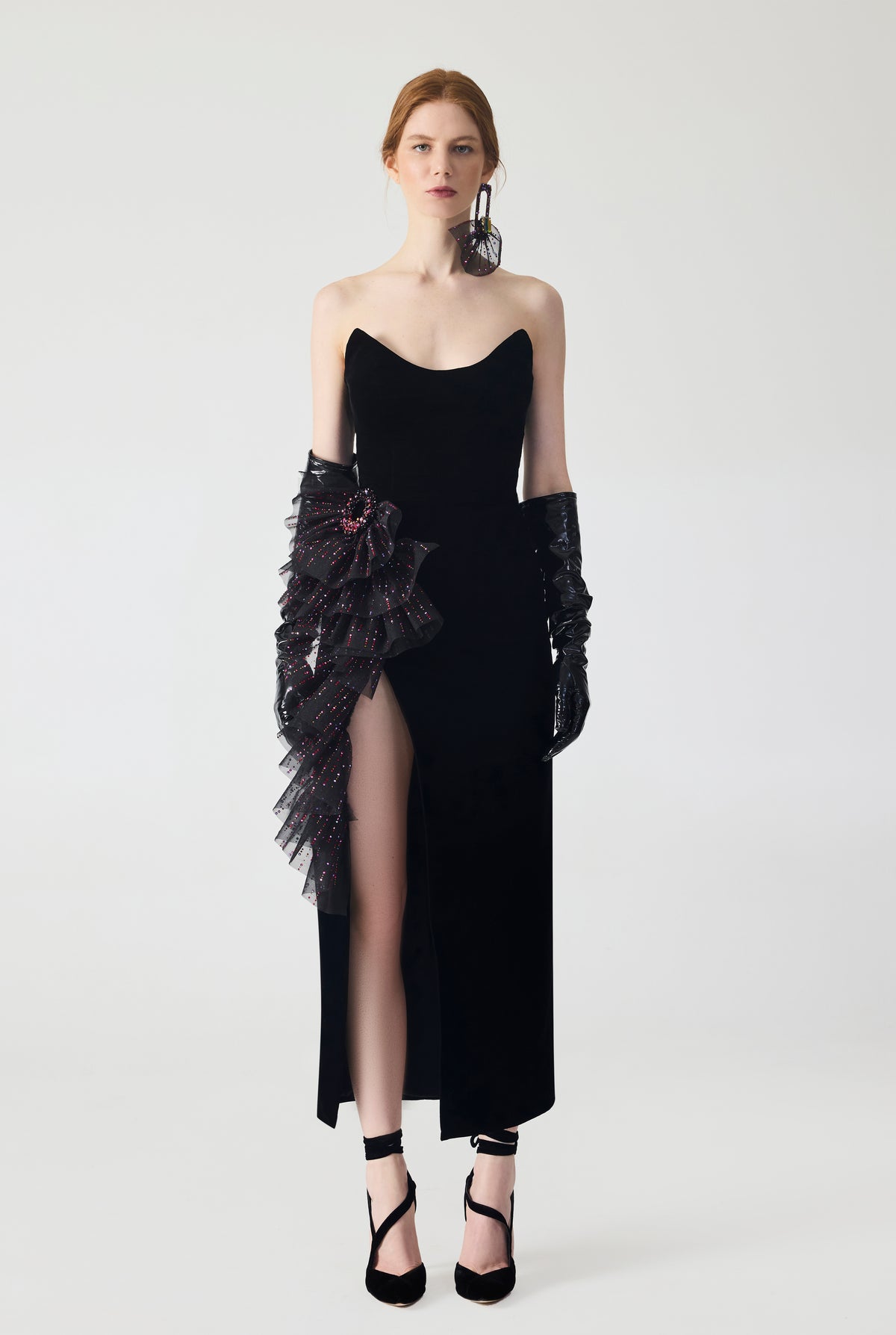 Organza Ruffle Detailed Velvet Midi Dress