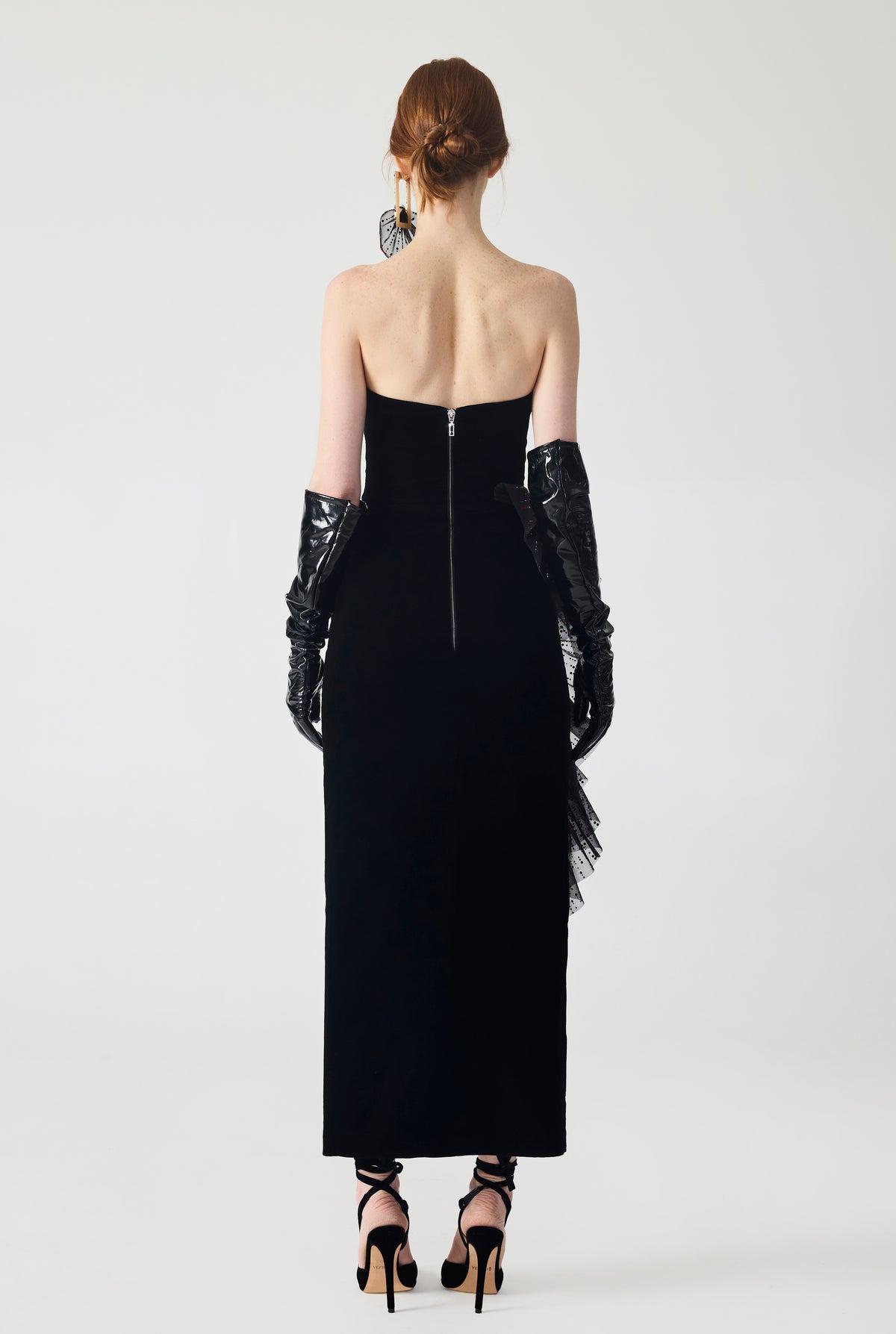 Organza Ruffle Detailed Velvet Midi Dress