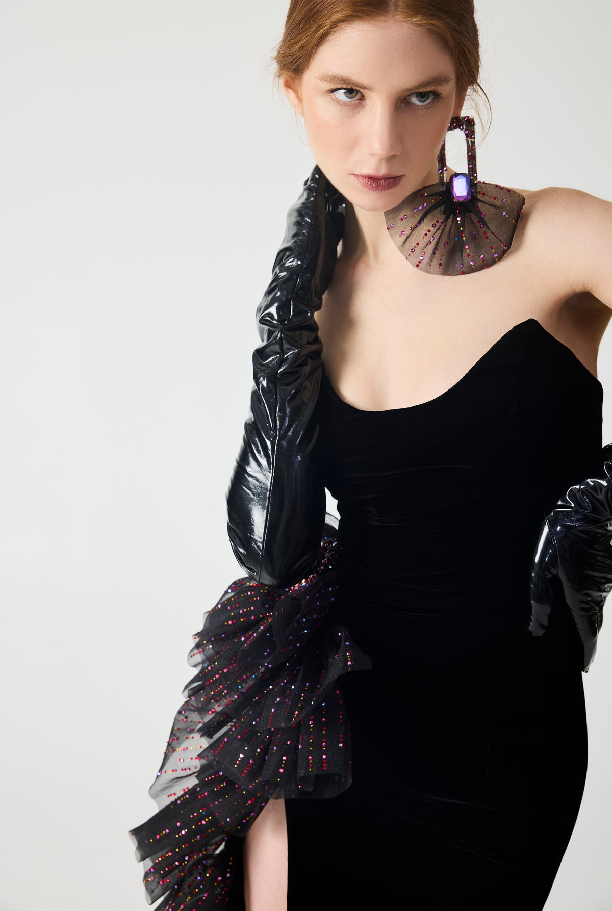 Organza Ruffle Detailed Velvet Midi Dress