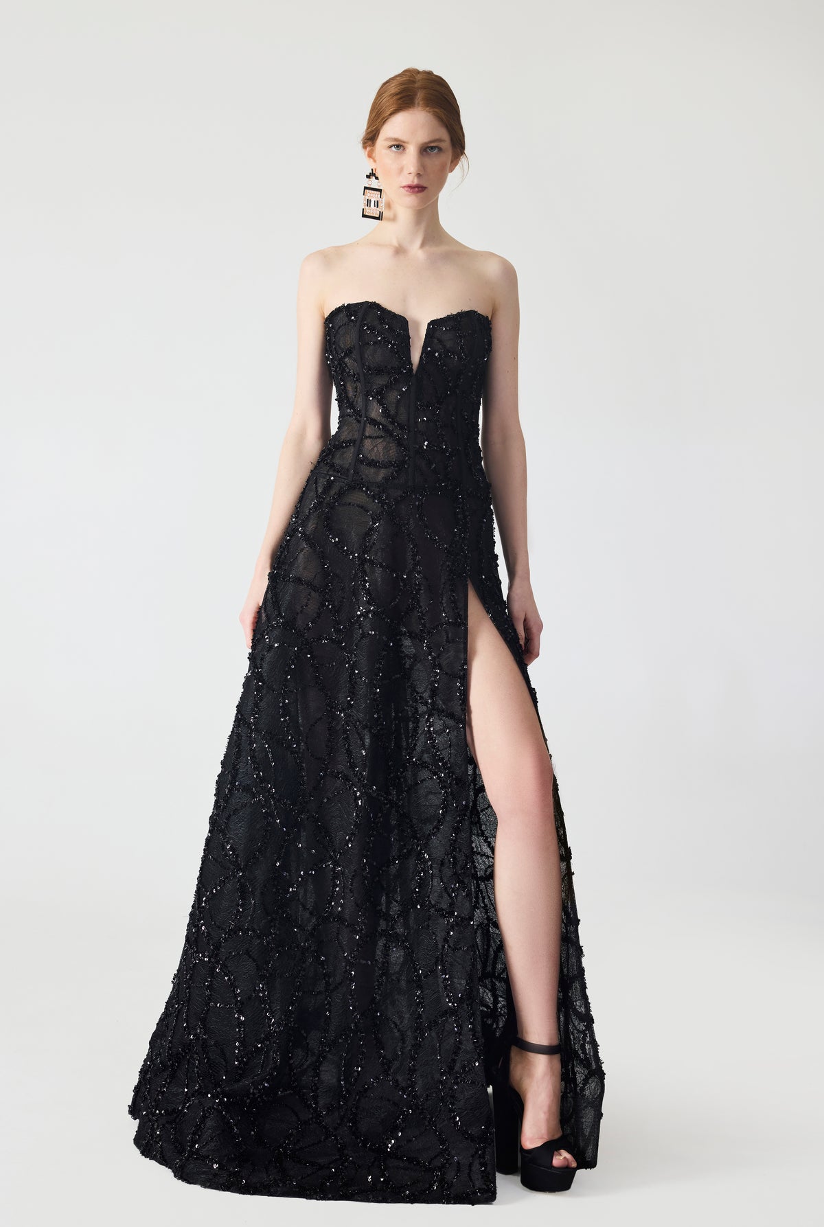 Hand Embroidery Strapless Maxi Dress