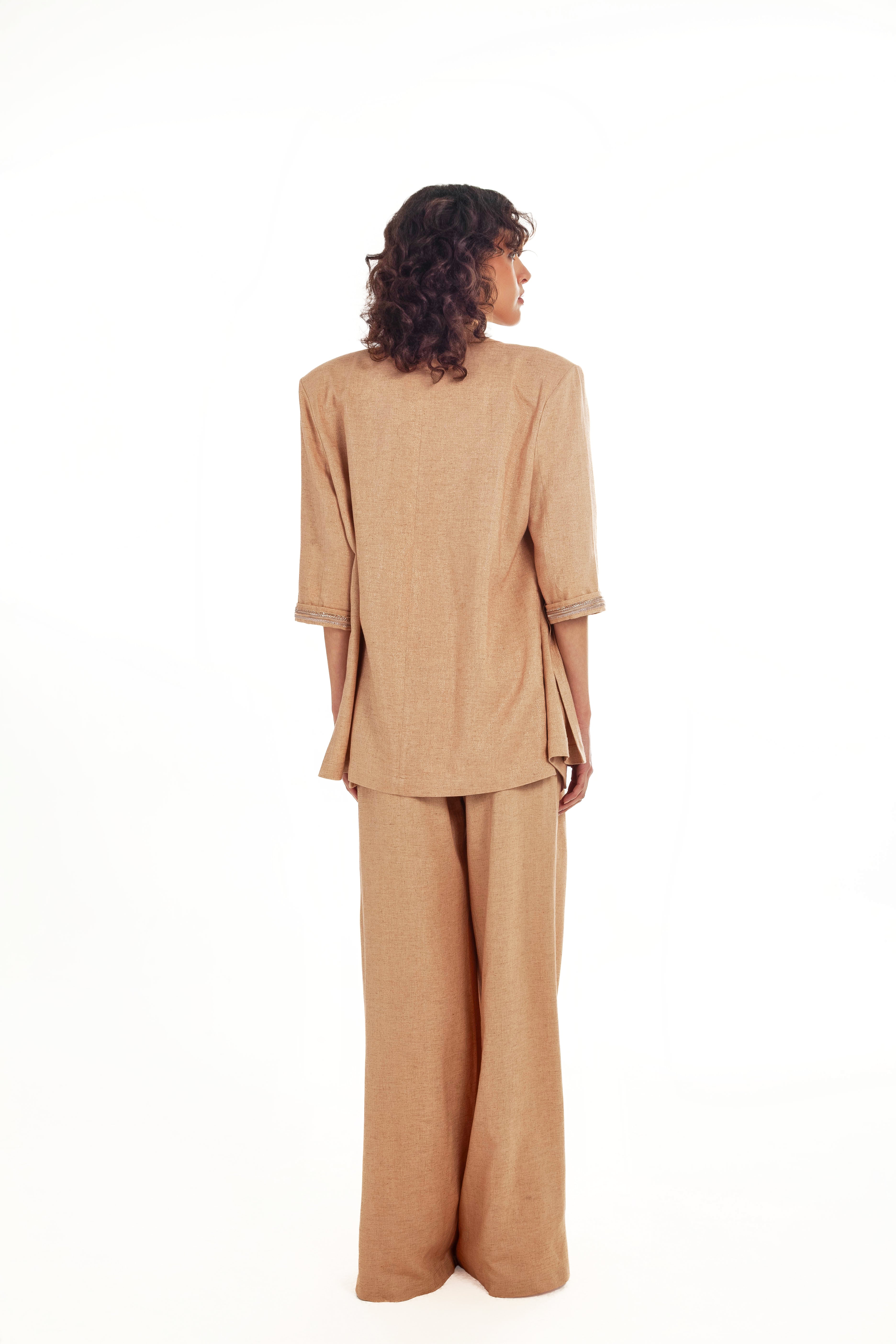 METALIZED SAND JACKET WITH WITHBEADING TRIM SLEEVES