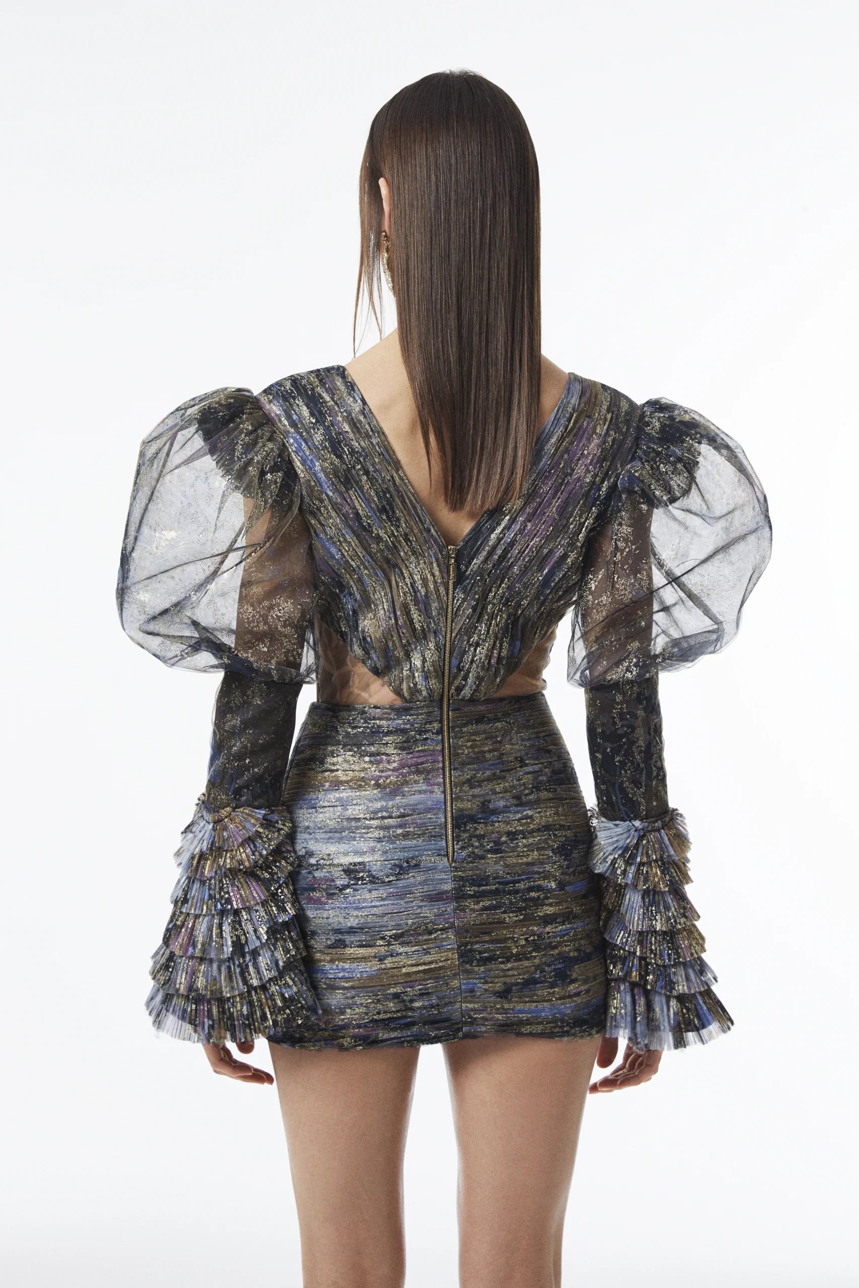 V-Neck Dress with Balloon Sleeves and Ruffles 40 V-Neck Dress with Balloon Sleeves and Ruffles 40