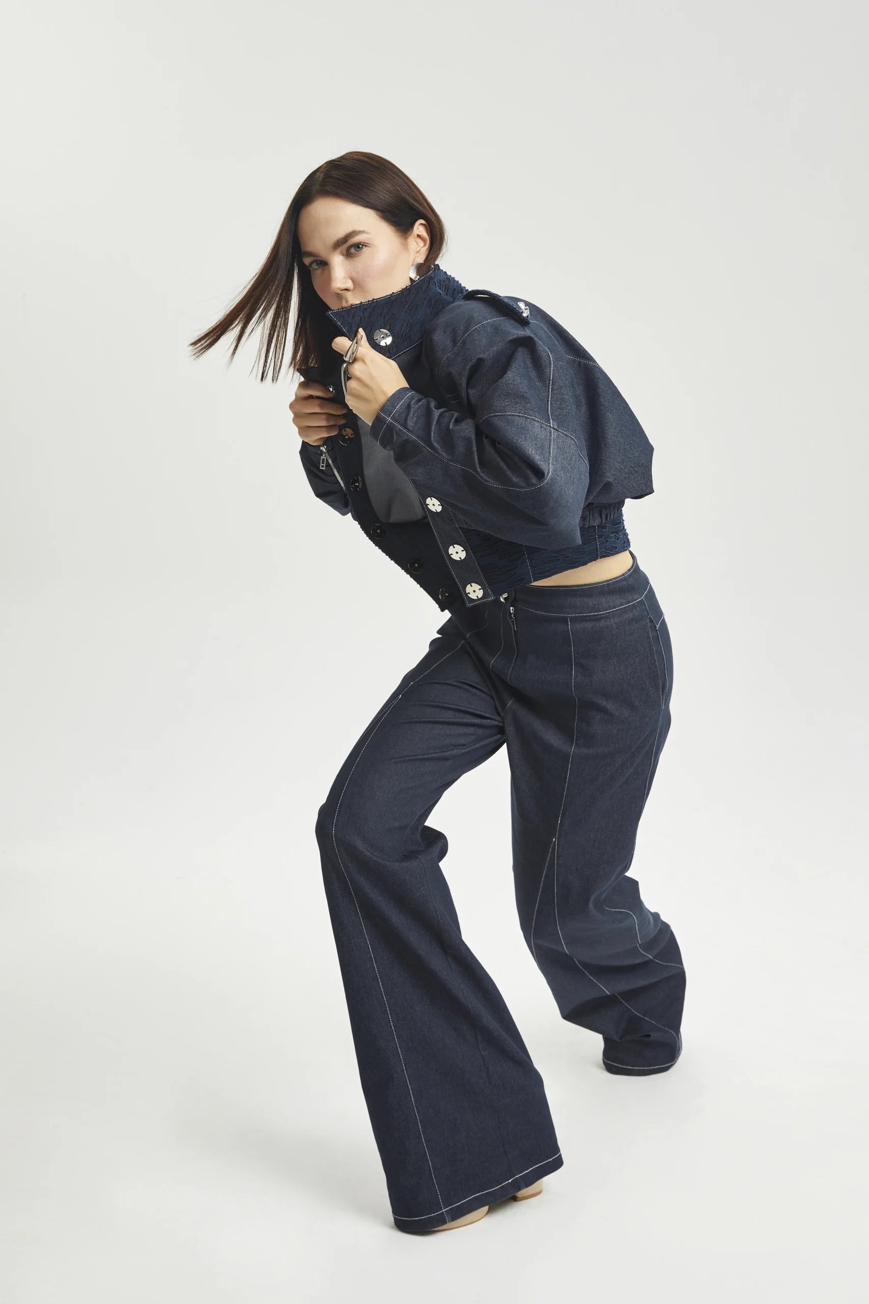 Wide-Leg Denim Trousers with Contrast Stitching